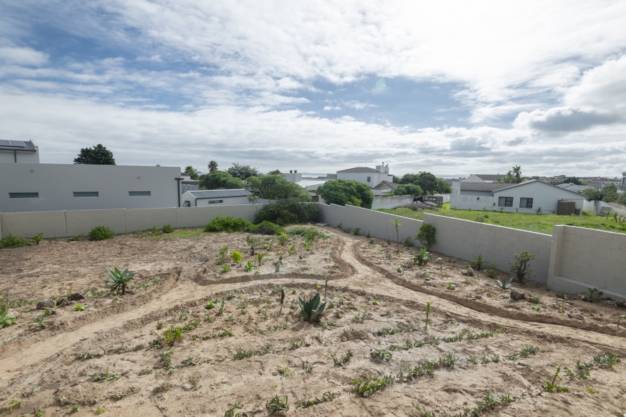 4 Bedroom Property for Sale in Country Club Western Cape